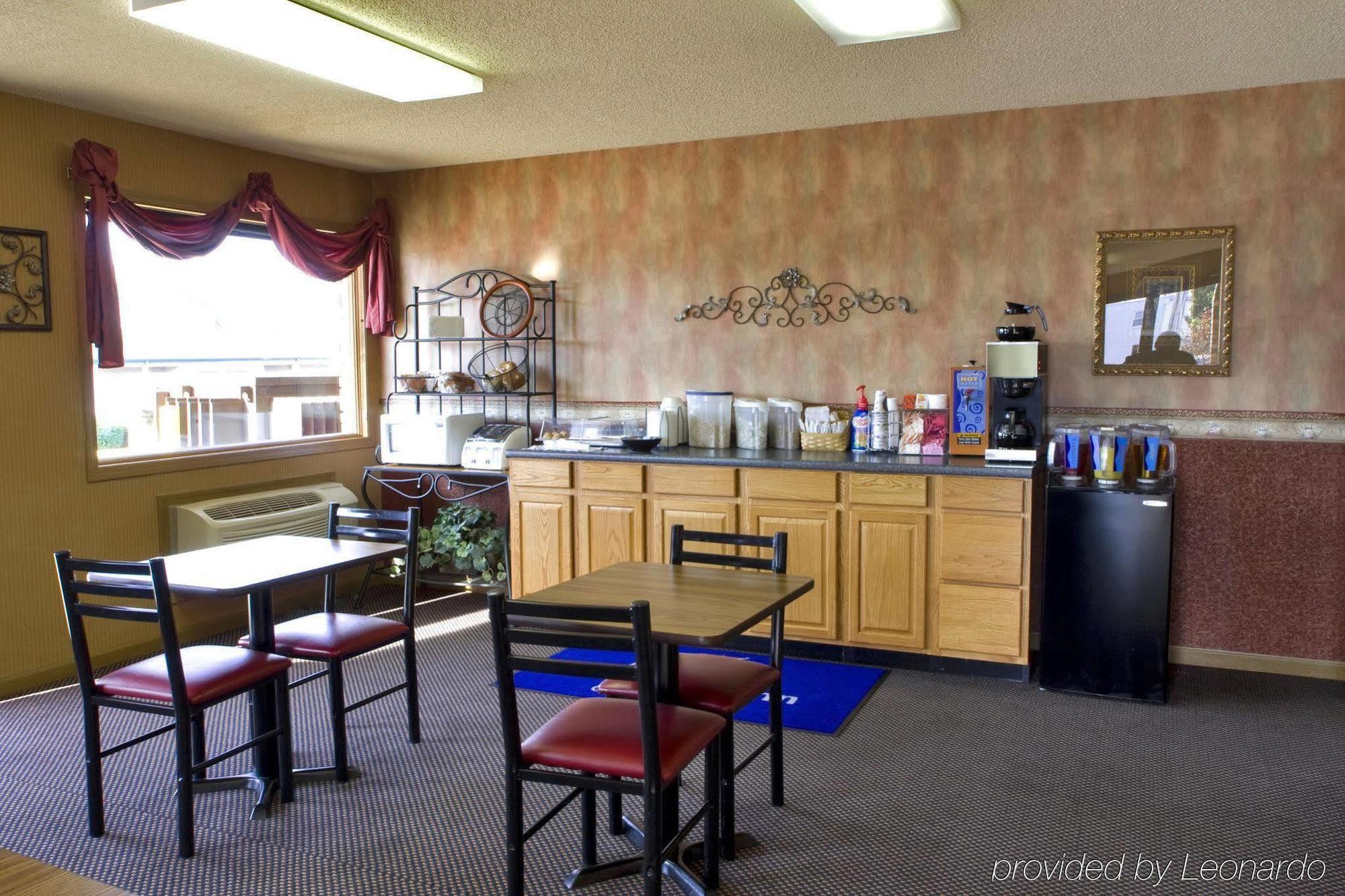 Americas Best Value Inn-Celina Restoran fotoğraf